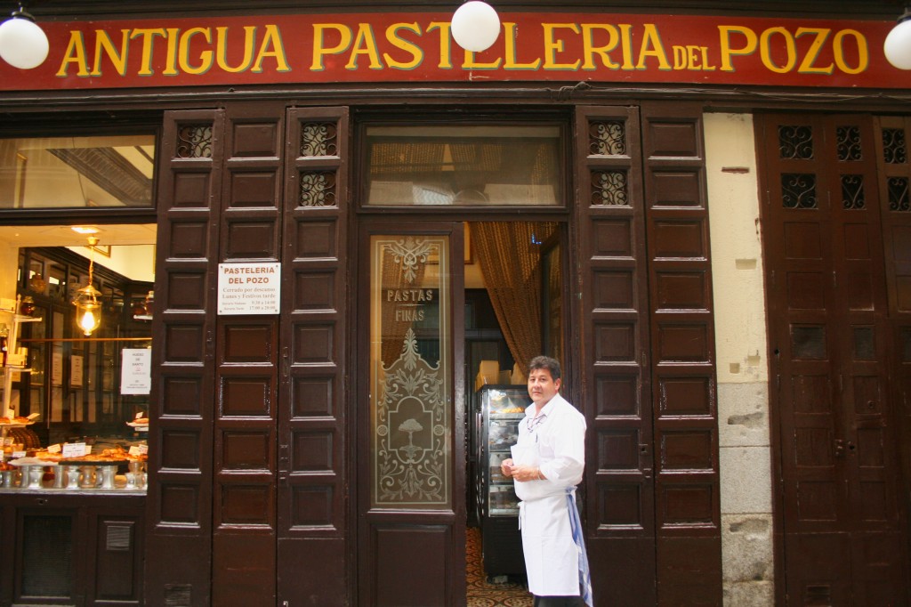 Antigua pastelería el pozo, gavirental